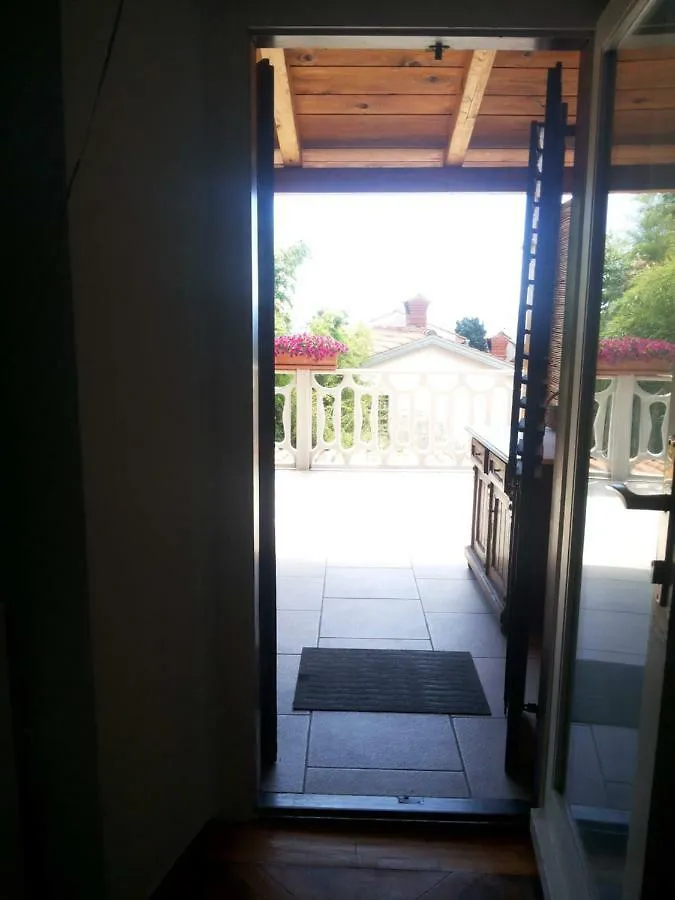 אופטיה Studio Apartment Ines, Cozy, Stunning View, Parking, Pet Friendly